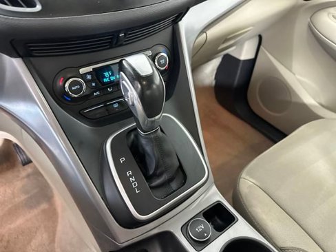 Used 2015 Ford C-MAX SE image 20