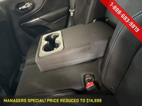 Used 2019 Jeep Cherokee Latitude w/ Popular Appearance Group image 20