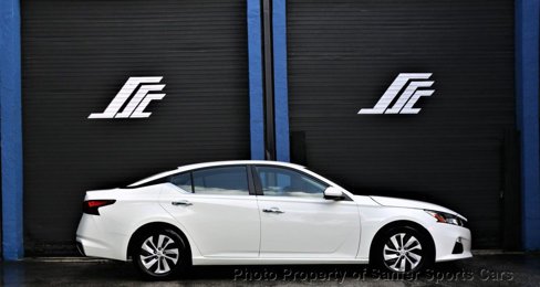 Used 2022 Nissan Altima 2.5 S image 1