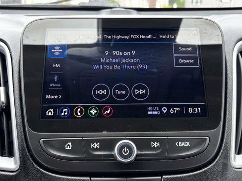 Used 2024 Chevrolet Malibu LT image 19