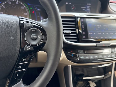 Used 2017 Honda Accord EX-L image 15