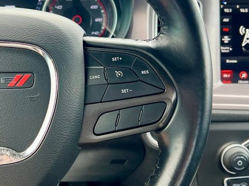 Used 2023 Dodge Charger SXT image 22