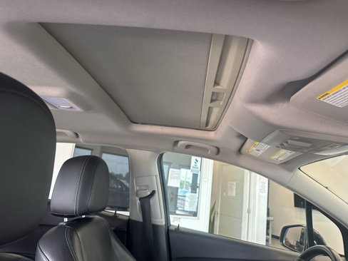 Used 2015 Chevrolet Trax LTZ image 22