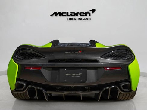 Used 2018 McLaren 570S Spider image 5