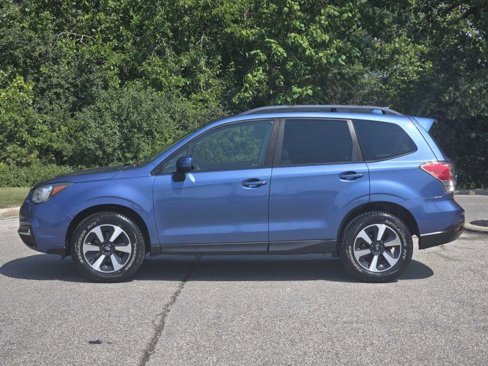 Used 2018 Subaru Forester 2.5i Premium w/ All-Weather Package image 19