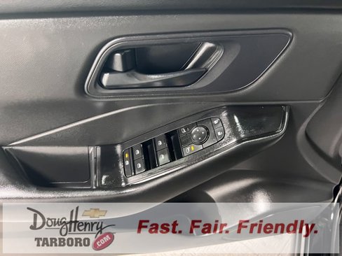 Used 2024 Nissan Rogue S image 26