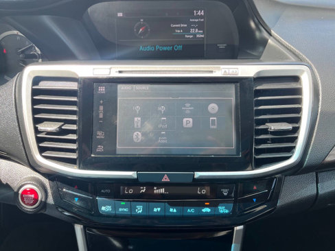 Used 2017 Honda Accord EX-L image 22