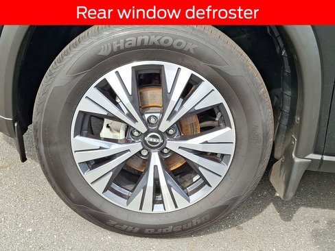 Used 2022 Nissan Rogue SV image 8