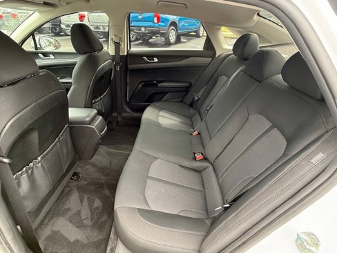 Used 2023 Kia K5 LXS image 15