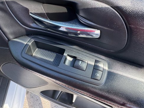 Used 2019 Dodge Grand Caravan GT image 36