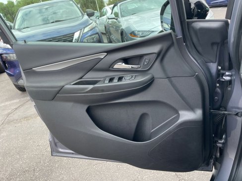 Used 2023 Chevrolet Bolt LT w/ Driver Confidence Package image 24