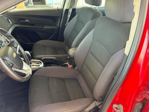 Used 2014 Chevrolet Cruze LT image 21