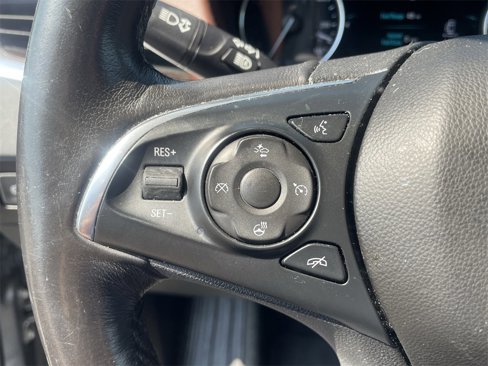 Used 2018 Buick Enclave Avenir w/ Avenir Technology Package image 16