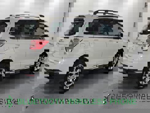 Used 2018 Subaru Forester 2.5i Touring image 8