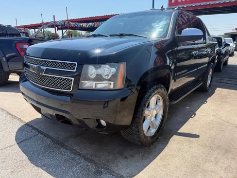 Used 2007 Chevrolet Avalanche LTZ w/ LTZ Preferred Equipment Group image 4