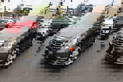 Used 2013 Mercedes-Benz E 350 Sport image 36