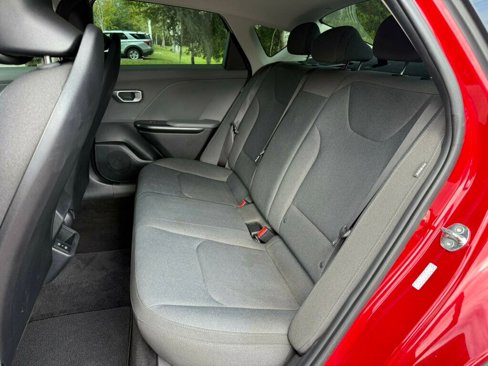 Used 2025 Kia K4 image 7
