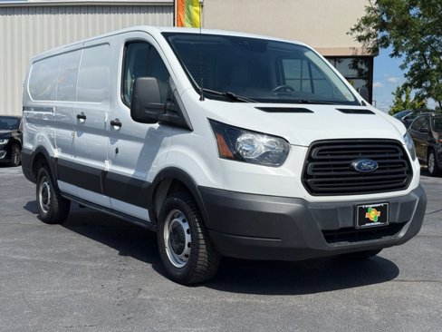 Used 2019 Ford Transit 250 130 Low Roof image 2