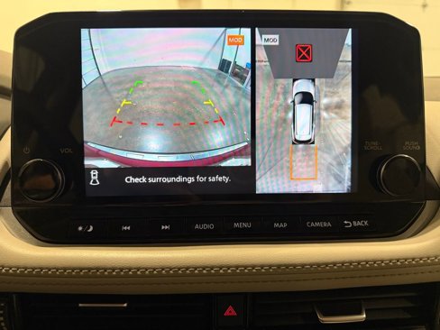 Used 2023 Nissan Rogue SL image 22