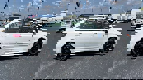 Used 2021 Toyota Corolla LE w/ Carpet Mat Package (TMS) image 9