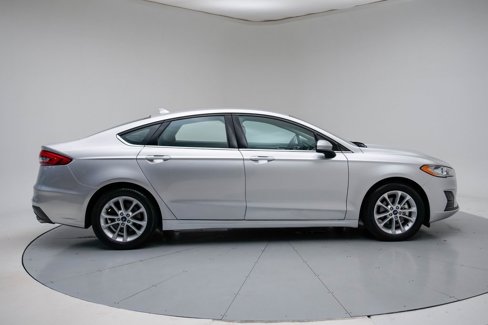 Used 2019 Ford Fusion SE image 20
