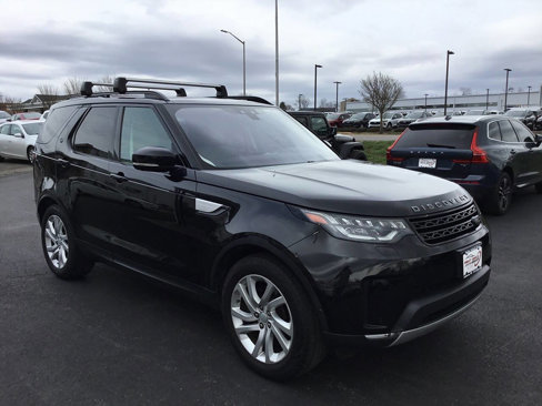 Used 2017 Land Rover Discovery HSE image 7