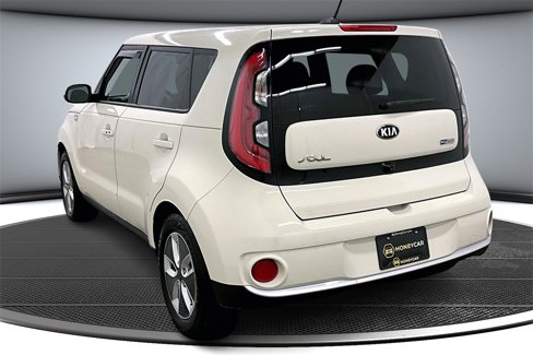 Used 2018 Kia Soul EV image 4