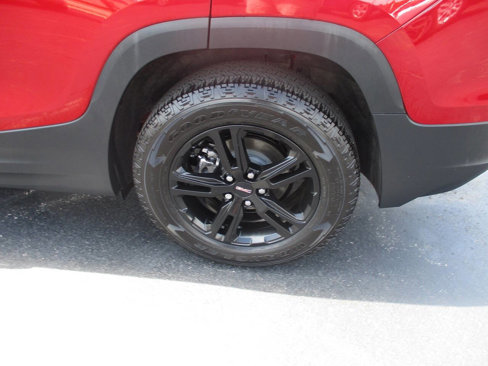 Used 2023 GMC Terrain AT4 w/ Infotainment Package II image 14