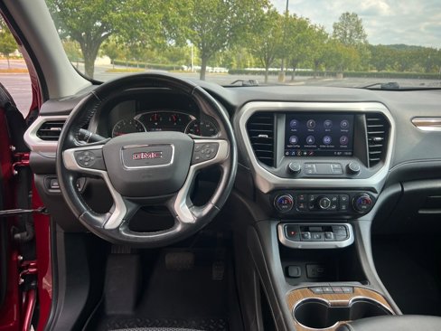 Used 2020 GMC Acadia SLE image 24