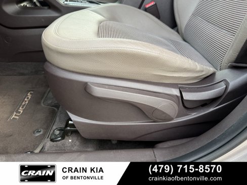 Used 2013 Hyundai Tucson GLS image 19