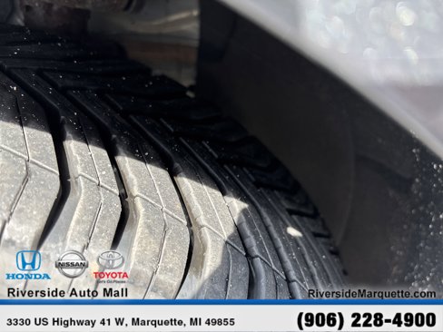 Used 2020 Chevrolet Equinox LT image 12