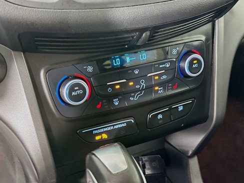 Used 2019 Ford Escape SEL image 21
