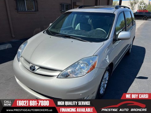 Used 2010 Toyota Sienna XLE Limited image 5