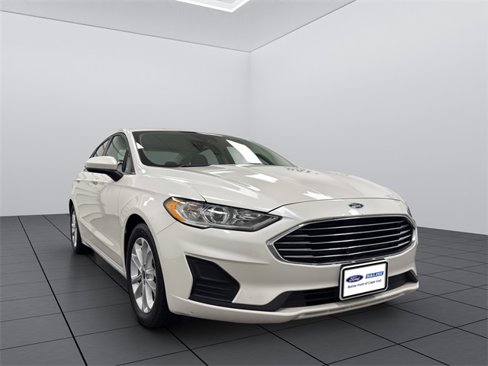 Used 2019 Ford Fusion SE image 8