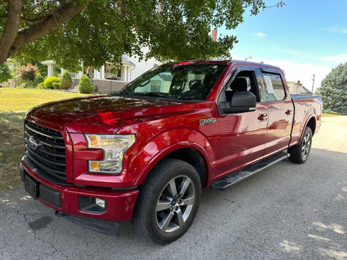 Used 2017 Ford F150 XLT w/ Equipment Group 302A Luxury image 4