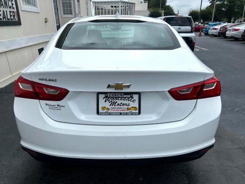 Used 2016 Chevrolet Malibu LT w/ Leather Package image 6