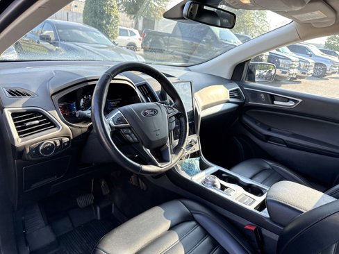 Used 2022 Ford Edge SEL w/ Convenience Package image 10
