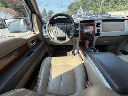 Used 2010 Ford F150 Lariat image 16
