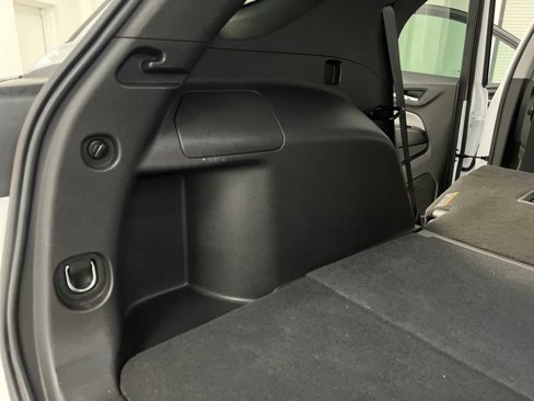 Used 2024 Chevrolet Equinox LT image 32