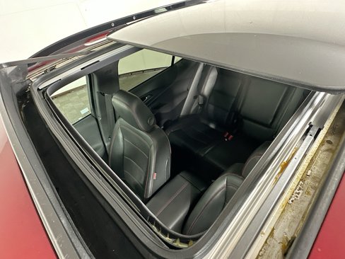 Used 2023 Chevrolet Equinox RS w/ RS Leather Package image 21