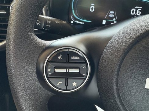 Used 2024 Kia Soul LX w/ LX Technology Package image 20