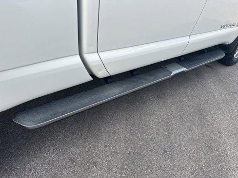Used 2020 Nissan Titan SL w/ Moonroof Package image 44