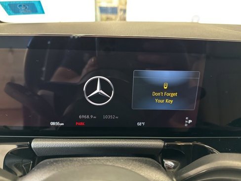 Used 2025 Mercedes-Benz GLA 250 4MATIC image 7