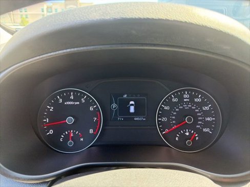 Used 2019 Kia Sportage LX image 11