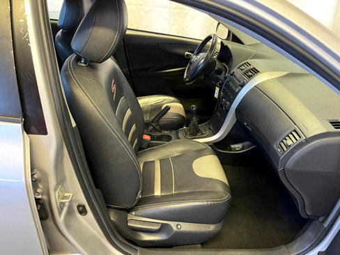 Used 2009 Toyota Corolla image 25