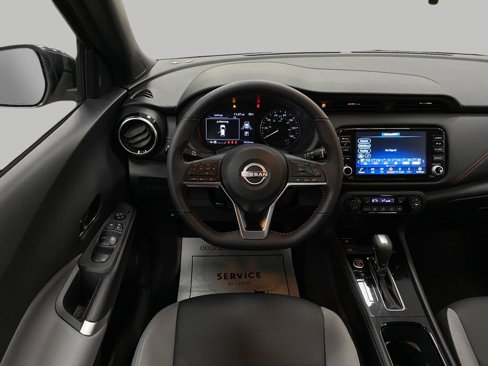 Used 2024 Nissan Kicks SR w/ SR Premium Package image 13
