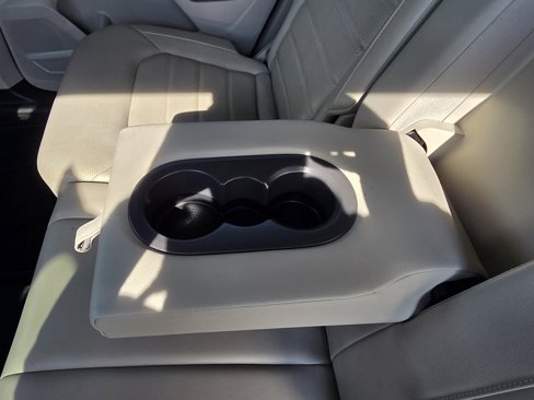 Used 2019 Volkswagen Atlas SEL Premium image 30