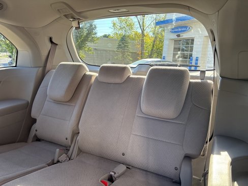 Used 2015 Honda Odyssey EX image 23