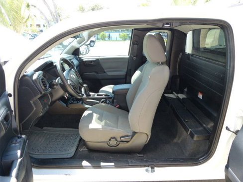 Used 2021 Toyota Tacoma SR image 28