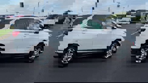 Used 2022 Chevrolet Equinox LT image 9